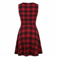 Robe midi décontractée d'été respirante à manches courtes, coupe ajustée et évasée, à carreaux rouges et noirs pour femme