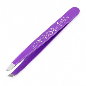 Pince à épiler cosmétique personnalisée pour sourcils, à pointe inclinée, en acier inoxydable, outil professionnel de toilettage du visage, durable et de précision - Product Image 2