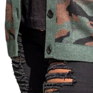 Cárdigan de Camuflaje Sigma Gamma Rho para Mujer, Suéter con Botones, Chenilla, Letras Griegas, Rayas Azules y Doradas en las Mangas, Estilo Casual - Product Image 6