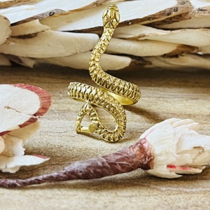 Anillos de Serpiente de Último Diseño 2026, Joyería Boho de Latón para Mujer, Anillo Gótico Chapado en Oro de 18k con Diseño de Animal, Venta al por Mayor/OEM/ODM - Product Image 1