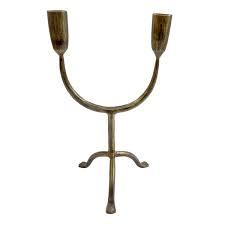 Nouveau support à bougies moderne en métal doré à 4 bras, idéal pour la décoration de table à la maison, les mariages, design luxueux pour bougies coniques. - Product Image 3
