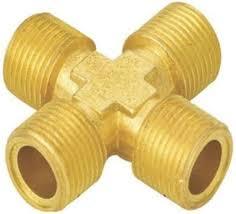 Conector Cruzado de Latón Forjado de Alta Calidad con Rosca NPT Macho de 4 Vías y 25 mm para Aplicaciones de Plomería - Product Image 2