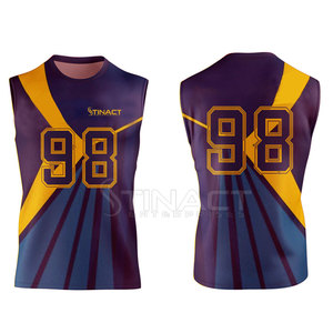 Uniforme ligero 7v7 hecho con tecnología avanzada de gestión de la humedad para ayudar a mantenerse seco y concentrado - Product Image 5