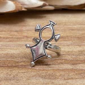 Anillo Tribal de Latón con Símbolo Abalak Agadez para Hombre, Diseño Tuareg, Acabado Plateado Oxidado, SILVEREYE, Venta al Por Mayor - Product Image 2