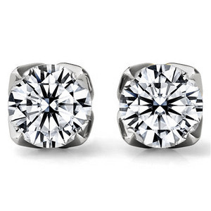 Pendientes de diamantes de oro macizo de 18k personalizados, estilo tulipán, con diamantes redondos brillantes cultivados en laboratorio, para fiestas y bodas. - Product Image 1
