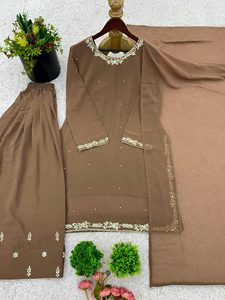 Salwar Kameez Tradicional de Georgette Sintética para Mujer - Ropa para Bodas y Fiestas, Protección Solar y Absorción de Humedad para Todas las Estaciones - Product Image 3