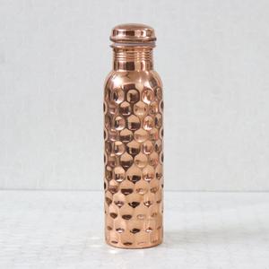 Botella de Agua de Cobre 100% Hecha a Mano de 950 ml con Patrón de Diamantes, a Prueba de Fugas, con Logotipo Personalizado, Apta para Lavavajillas, Ecológica y Saludable - Product Image 4