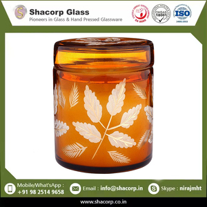 Vela aromática de lujo hecha a mano con follaje verde en frasco de vidrio para decoración de dormitorio y sala de estar - Product Image 6