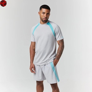 Conjunto Deportivo de Camiseta y Pantalones Cortos de Secado Rápido con Estampado Tejido para Hombre, Diseño de Bloques de Color en Contraste, Ropa Deportiva para Entrenamiento de Verano - Product Image 3