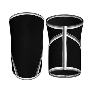Rodilleras de compresión transpirables de neopreno de 7 mm para levantamiento de pesas y powerlifting, personalizadas al por mayor - Product Image 4