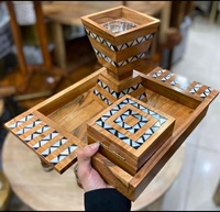 Brûleur d'encens Oud Bakhoor de haute qualité en bois de santal religieux avec incrustation de nacre et anis étoilé, boîte en acrylique et plateau en bois, encens indien pour la maison