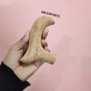 Bastón de Madera Pulida Hecho a Mano, Ecológico, Moderno, con Mango de Caña, Duradero y Elegante, MN EXPORTS - Product Image 4