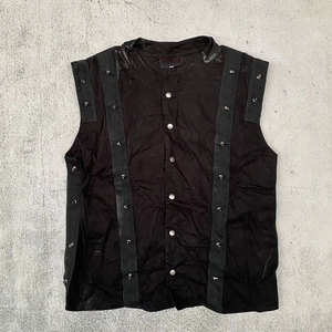 Chaleco Gótico Punk para Hombre, Negro, con Tachuelas y Remaches, Estilo Industrial Cyber Goth, con Botones a Presión, Ropa Urbana - Product Image 1