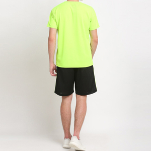 Vente en ligne - Ensemble t-shirt et short pour homme en polyester et coton léger, respirant pour l'été - Product Image 5
