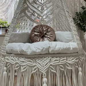 Balançoire de patio en macramé, Balançoire en macramé, Hamac blanc en macramé, Balançoire suspendue en macramé, Chaise en macramé, Chaise hamac, Balançoire de jardin - Product Image 1