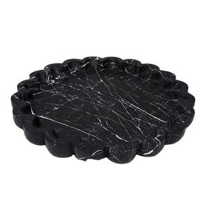 Assiette de service en résine artisanale haut de gamme, plat élégant pour collations et desserts, pour la décoration de table, la vaisselle de fête et les décorations de table. - Product Image 2