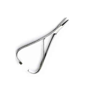Pinza Quirúrgica de Acero Inoxidable para Atar Ligaduras con Aguja Mathieu, para Uso Odontológico y Ortodóntico - Product Image 3