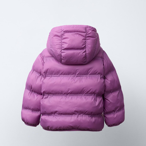 Veste matelassée pour enfants en marque privée, manteau d'hiver isolé, production OEM, personnalisation de la marque pour les marques de vêtements d'extérieur pour enfants - Product Image 3
