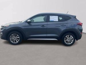 Auto Usado Confiable, Hyundai Tucson SE 2017, SUV 4 Puertas con Tracción en las Cuatro Ruedas (2.0L 4 Cilindros 6A) - Product Image 1