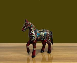 Figura de Caballo de Madera Hecha a Mano, Estatua Decorativa Pintada a Mano para Decoración del Hogar y Regalos - Product Image 4