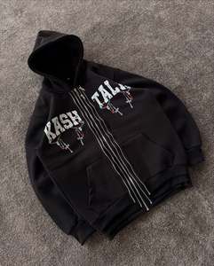 Conjunto de Sudadera con Capucha y Pantalones Deportivos Negros de Lujo con Cremallera Completa, Diseño Gráfico KASH TALK, Detalle Arcoíris, Chándal Urbano Oversize con Pedrería - Product Image 1