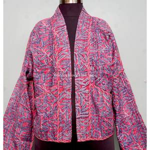 Veste matelassée Kantha en coton faite à la main avec manches longues, imprimé floral, pour femmes, hiver, vente en gros - Product Image 2