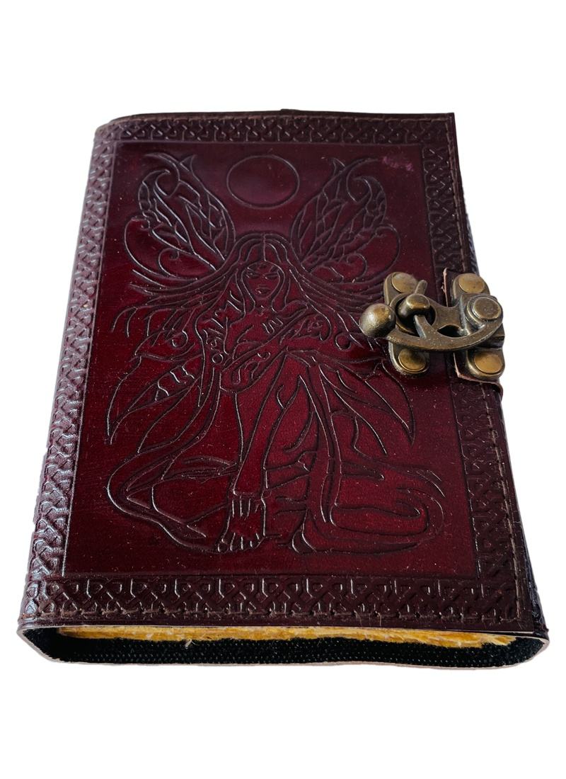 สีน้ำตาล