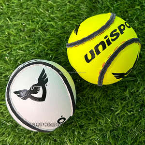 Ballon d'entraînement Soft Hurling en cuir extérieur avec noyau en PU Taille officielle - Product Image 1