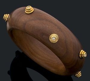 ART RETRO PENTAGRAM WOODEN <b>BRACELET</b> Exaggerated Wide Rivet Design Modern Handmade Waterproof Natural Color Unisex Accessory - Product Image 6