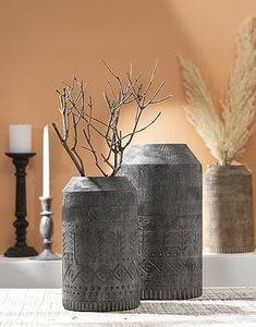 Handmade Modern Wooden <b>Round</b> <b>Table</b> Vase with Carved Flowers for Home Decor - Product Image 1