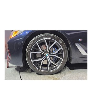 2023 BMW 530i XDrive <span class=keywords><strong>M</strong></span> Sports 5-Series dengan Kemudi Kiri dan Transmisi Otomatis 24.445 km - Product Image 5