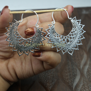 Boucles d'oreilles pendantes ethniques en argent sterling 925, motif cœur filigrané vintage, croissant de lune tribal bohème, pour femme - Product Image 5