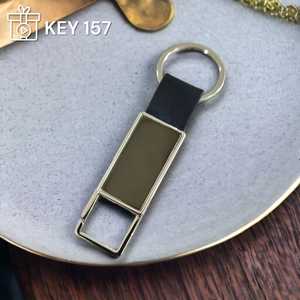 Porte-clés en acier inoxydable au design élégant pour hommes et femmes, finition dorée, noir et or, mousqueton promotionnel pour cadeaux, logo personnalisé - Product Image 3