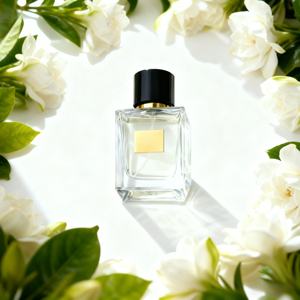 Para |   Eau de Toilette de 90 ml con icónica tapa roja de cristal y diamantes |   Fragancia Opulenta y Duradera con Aroma a Rosas - Product Image 3