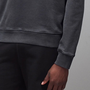 Sweat-shirt pour homme, idéal pour les voyages, les loisirs et les sorties quotidiennes. Prix usine pour les acheteurs en gros. Coupe décontractée et tendance, manches longues. - Product Image 4