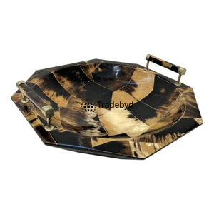 Elegante Bandeja de Servir Moderna de Cuerno, Decoración de Lujo Hecha a Mano de Primera Calidad para Mesa de Comedor y Café por Tradebyd - Product Image 3