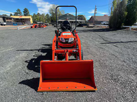 Minipala caricatrice Kubota BX23S 4WD Diesel con retroescavatore per agricoltura e giardinaggio