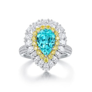 Anillo de Lujo para Mujer con Topacio Azul Corte Pera y Halo de Diamantes, Estilo Compromiso, Certificado IGI - Product Image 6