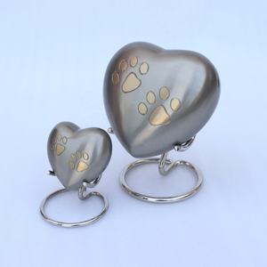 High Quality Paw Pet Brass Urns for Ashes Engraved Heart Cremation Urns for Pet Ashes Brass Pewter Heart Handcrafted Paw Pet Urn - Product Image 3