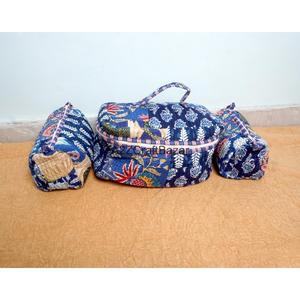 Ensemble de 3 trousses de maquillage et de voyage A2ZCraftBazar avec doublure rayée en coton écologique, fermeture éclair résistante et poignée - Product Image 2