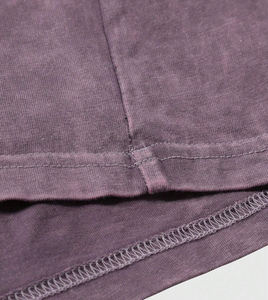 Camiseta Moderna para Hombre con Estampado de Retrato Inspirado en el Graffiti, Diseño Casual de Manga Corta con Hombros Caídos, Lavado Ácido, 100% Algodón - Product Image 3