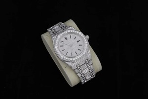 Montre de luxe pour hommes en acier inoxydable, 39mm, lunette en diamant, quartz, date, cristal saphir, fermoir pliant - Product Image 2