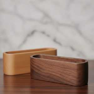 Porte-cartes de visite contemporain en bois |   Support de cartes de visite moderne pour bureau |   Utilisation à domicile et au bureau - Product Image 6