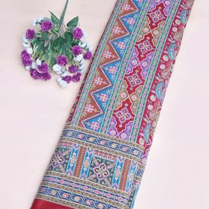 Tissu en crêpe brodé rouge cramoisi à motifs floraux géométriques en zigzag et cachemire, léger, 54 pouces, matière Daman pour Kurti - Product Image 2