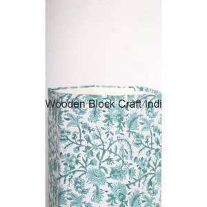 Poubelle décorative ouverte faite à la main en carton PP imprimé au bloc, avec enveloppe en tissu 100 % coton. - Product Image 3