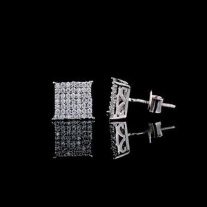 Boucles d'oreilles carrées Hip Hop Bling, finition or blanc, bijoux streetwear de luxe, accessoire de mode pour hommes et femmes, tendance pour les soirées et les clubs - Product Image 1