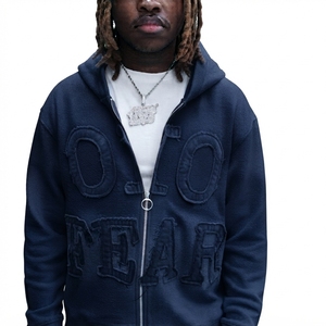 Sudadera con Capucha Negra para Hombre OLO FEAR, Estilo Urbano, Tejido de Algodón, Corte Holgado, Estampado Frontal con Letras, Ecológica - Product Image 2