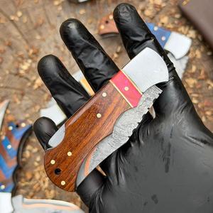 Cuchillo de bolsillo plegable de acero damasco inoxidable forjado a mano con mango de madera, cuchillo EDC para caza y camping, OEM, bloqueo trasero, 58HRC, EE. UU. - Product Image 2