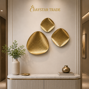 Sculpture murale rectangulaire géométrique abstraite moderne plaquée or Daystar Trade, décoration artistique personnalisable pour mariage, entrée, décoration intérieure - Product Image 1