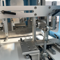 Machine de fabrication de boîtes en carton automatique personnalisée pour l'emballage des articles de première nécessité